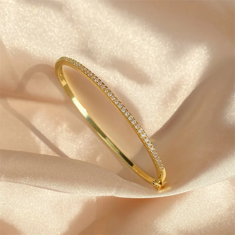 Thumbnail 3 - #6 Trending Moissanite Tennis Bracelets Right Now