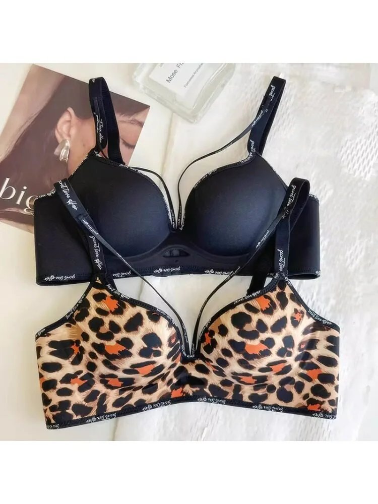 YUQI Leopard Print Lingerie Set for Petite Women Small Bust Enhance Push Up Demin Bra Non Wired No Empty Cup Adjustable Lace Top