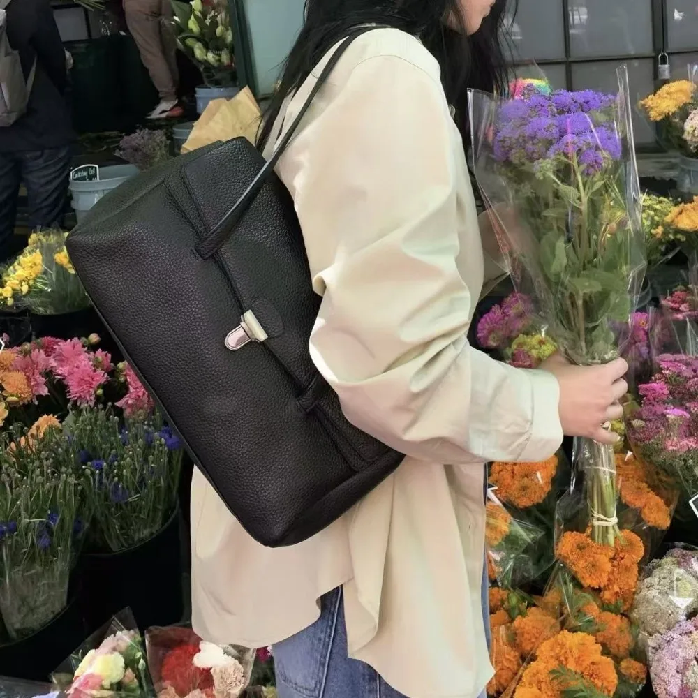 2026 Spring and Summer Commuter Bag, High-end Sense Flip Top Tote Bag, Exquisite and Unique, Versatile Texture and Fashion