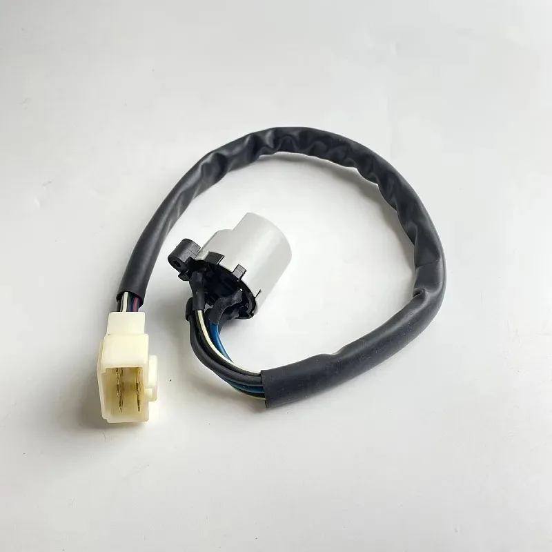 For Wuling Sunshine/Rongguang/Hongguang for Baojun 730 Ignition Switch Plug