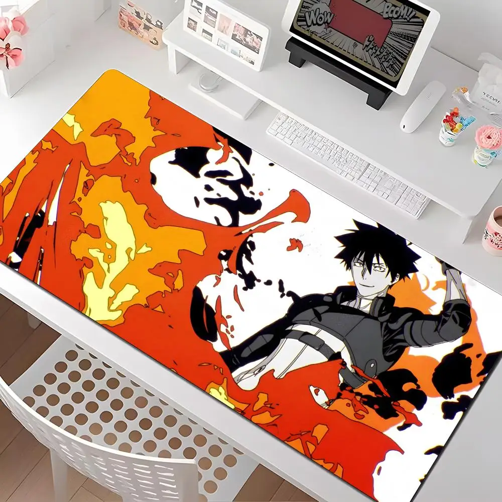 

Коврик для мыши с изображением аниме-персонажа Black Torch, несколько размеров, большой квадратный, для компьютера, офиса, игр, резиновый, противоскользящий