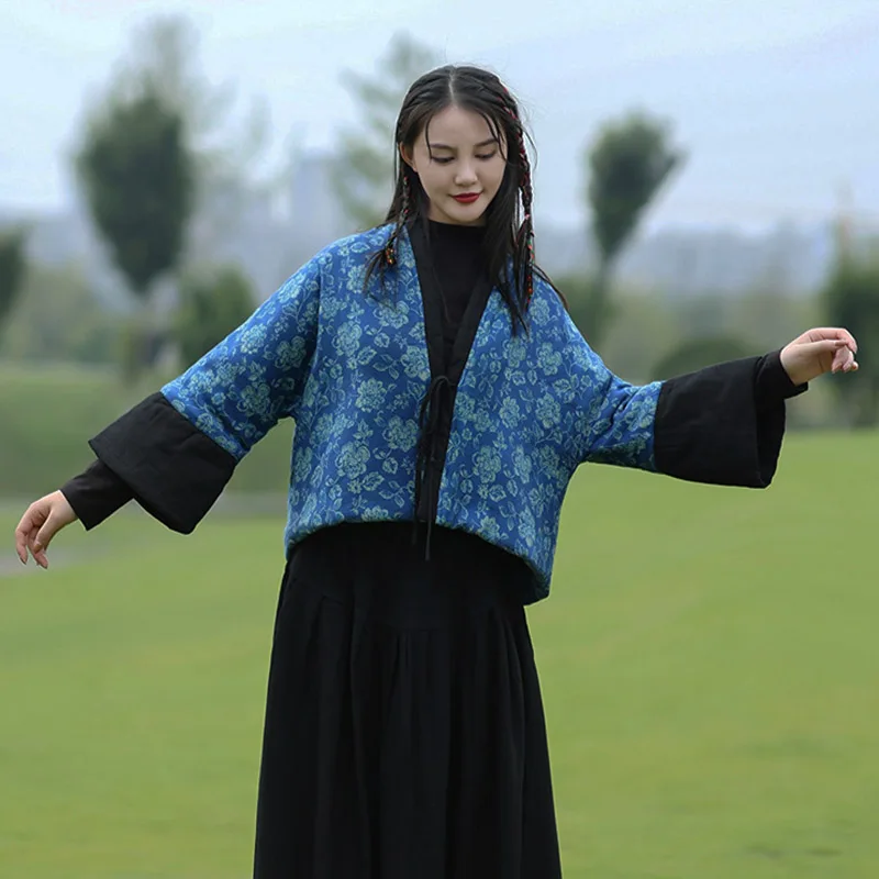 

Autumn Women Hanfu Kimono Thin Quilted Jacket Retro Open Front Blue White print Trumpet Sleeve Splicing Lace-Up Loose Short Coat