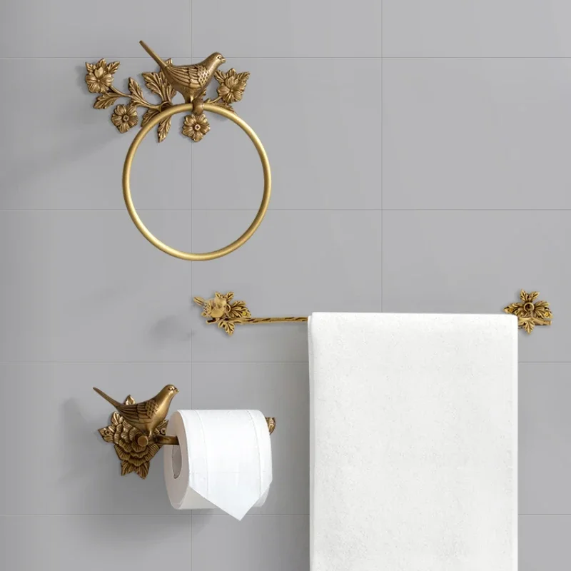 Retro Brass Bird Towel Ring Storage Rack Perforation-free Towel Rack for Bathroom and Bathroom Paper Towel Storage Wall Hanging