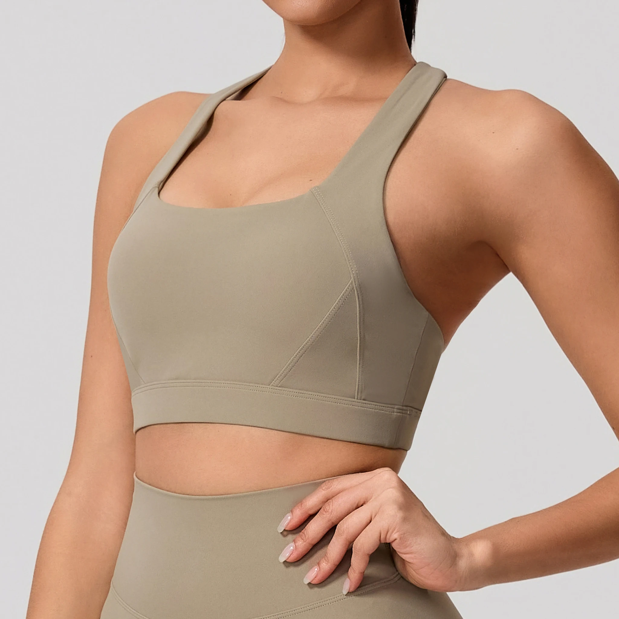 Hearuisavy Women's Sports Bra Cross Back Yoga Crop Top Workout Gym Sportswear Breathable Shockproof Push Up Running Fitness Top