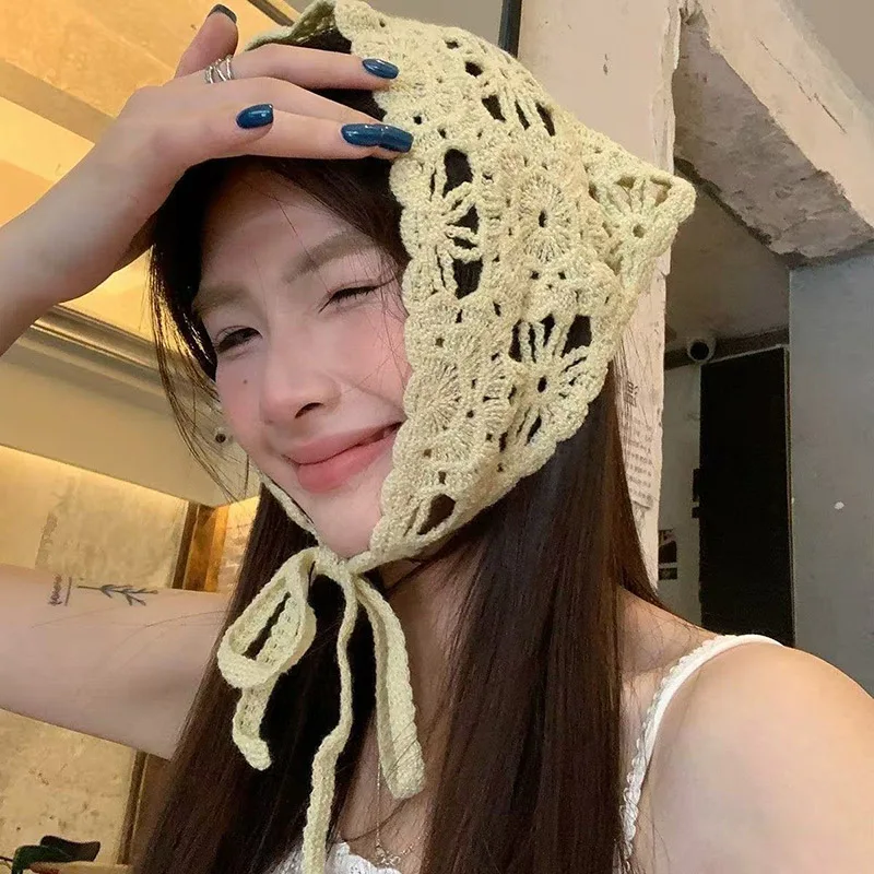 

Вязаная вручную французская косынка-шляпа 2026 года, треугольный солнцезащитный козырек, вязаная крючком повязка на голову, ажурная ретро-косынка с цветами для пляжной фотосессии