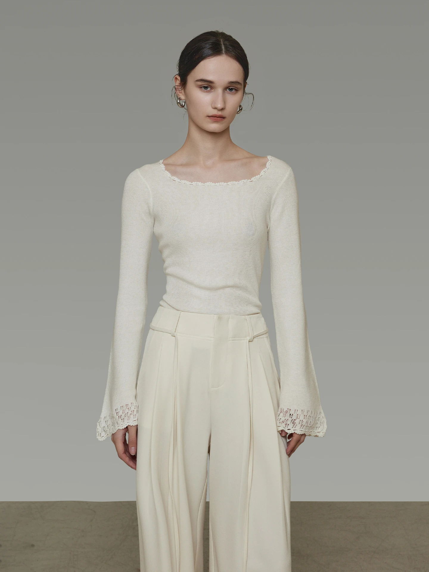 

Вязаный кружевной топ ручной работы для женщин, весна 2026, новый оригинальный дизайн, с рукавами-колокол, базовая модель, для повседневной носки, стандартный крой, средняя толщина