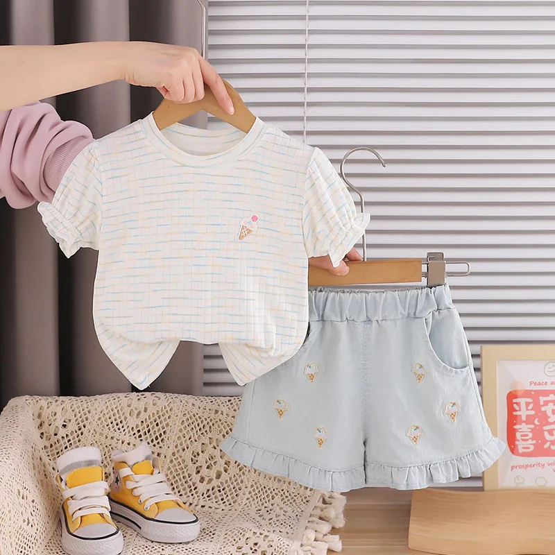 

Летний комплект одежды для маленьких девочек, милая футболка с короткими рукавами и принтом мороженого, джинсовые шорты с рюшами, детская одежда для детей от 0 до 5 лет