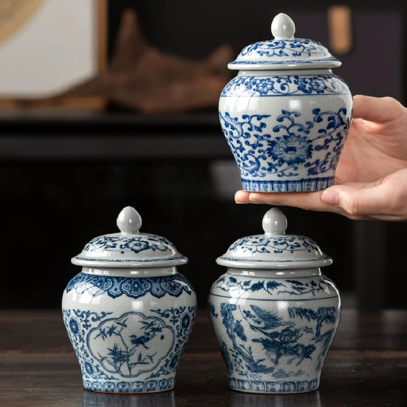 Blue and White Porcelain Tea Jar Ceramic Jar with Lid Candy Sealed Box Retro Ice Cracked Glaze Tea Storage Jar Storage Container