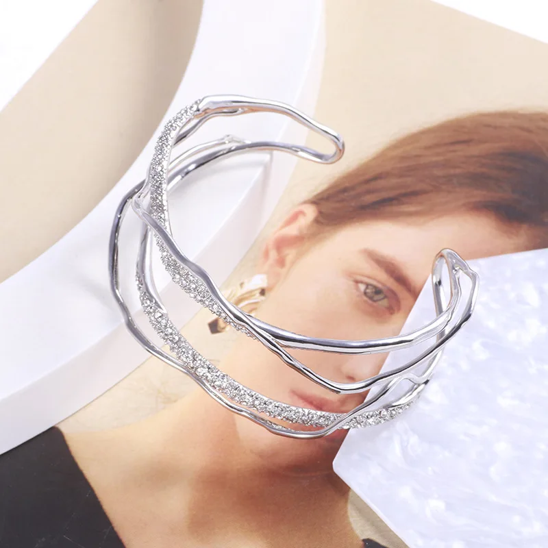 Fashion Irregular Metal Lines Wound Splicing Clear Rhinestone Paved Light Luxury Open Bangle Exquisite Design Bracelet for Women