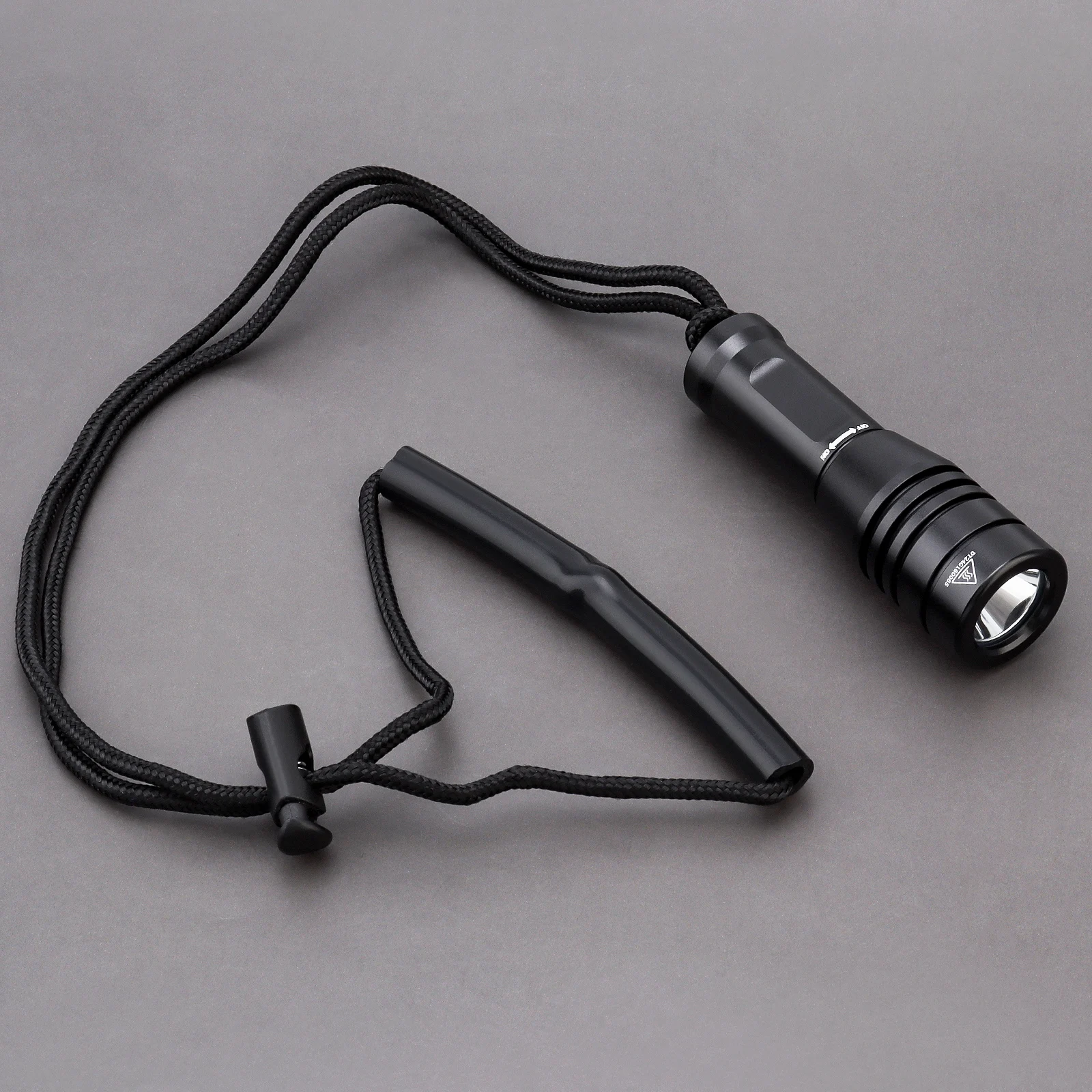 SecurityIng-Lampe de poche de photographie de plongée sous-marine, 570Lm, LED, IP68, 150m, adaptée à la plongée, à l'exploration de diversification, au contrôle des inondations