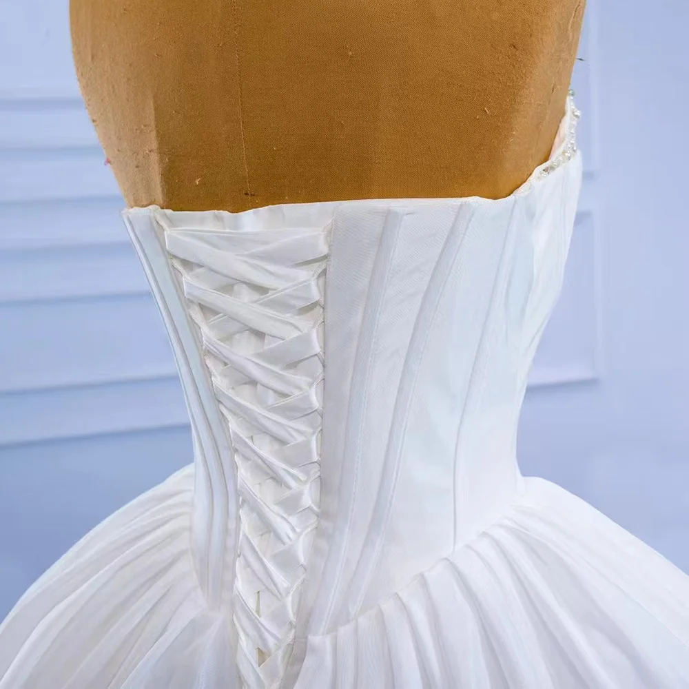 Gorgeous Sweetheart Sleeveless Wedding Dress Lace-Up Back Ball Gown With Pearls Vestido De Novia