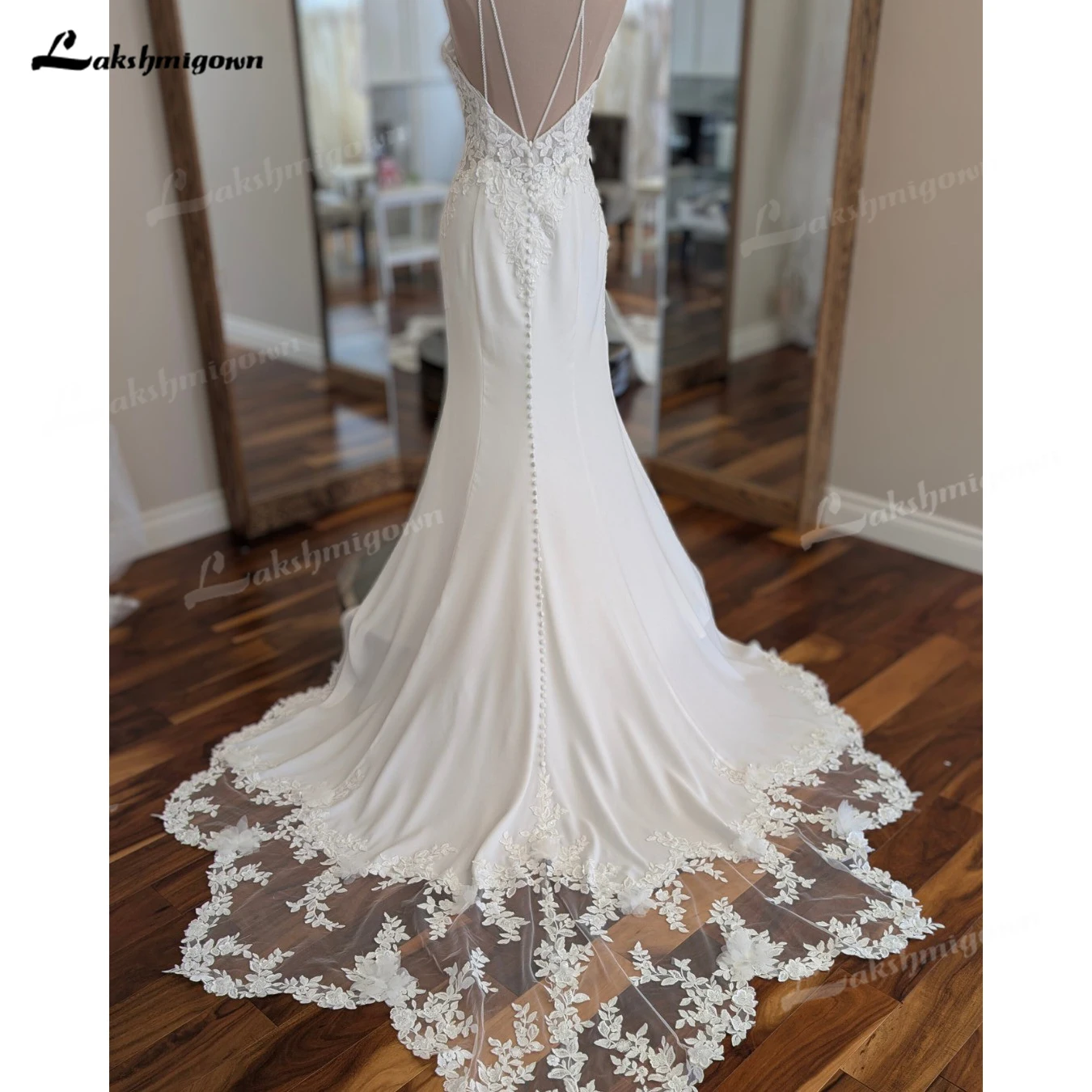 

Lakshmigown Elegant Spaghetti Strap Mermaid Wedding Dress Open-Back Lace-Trimmed Train Bridal Gown Vestidos De Novia Customized