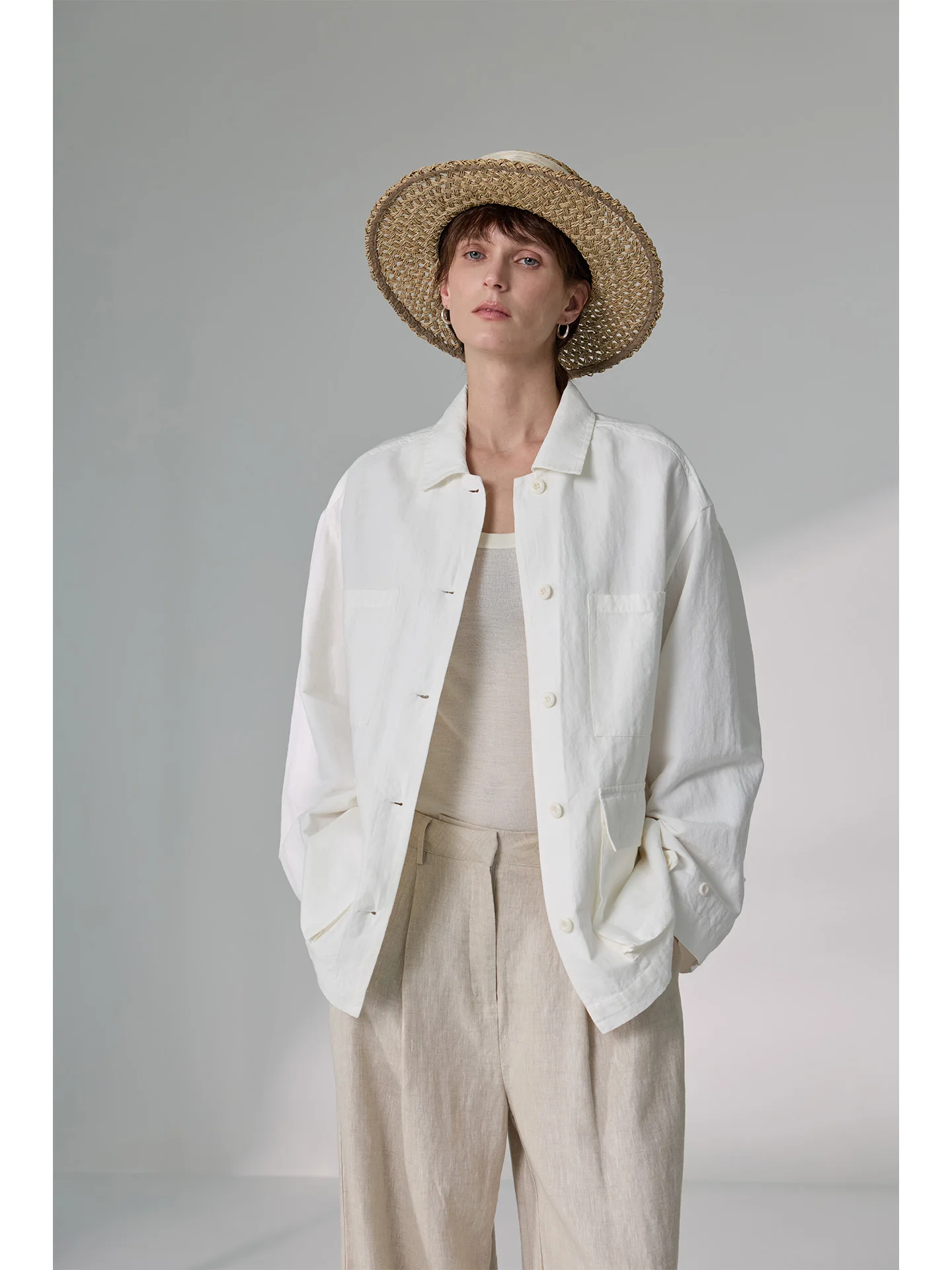 

Женская винтажная куртка свободного кроя из льняной смеси с хлопком, в стиле рабочей одежды, с множеством карманов, повседневная, с длинными рукавами