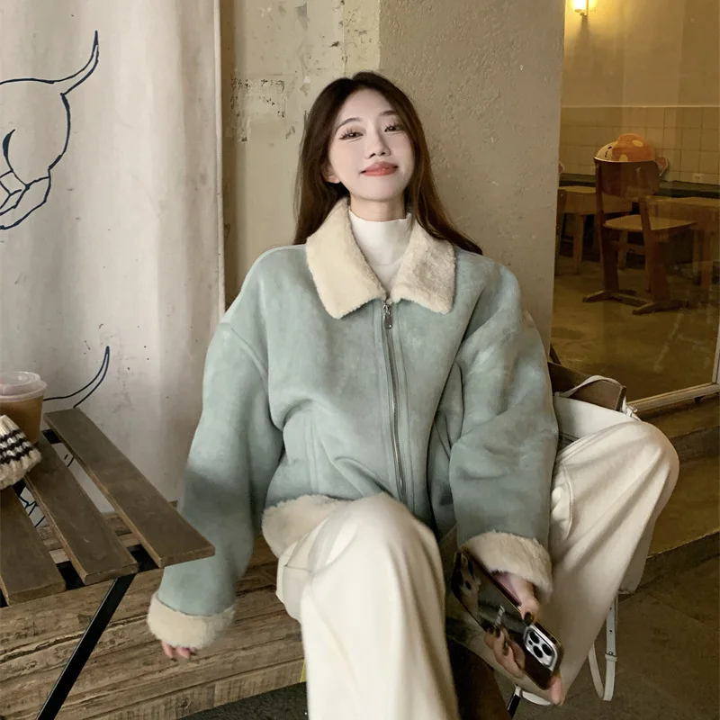 2025 Lamb Plush Fur Integrated Coat Women's Autumn and Winter Temperament Advanced Sense Small Fragrant Wind Thickened Warm Top