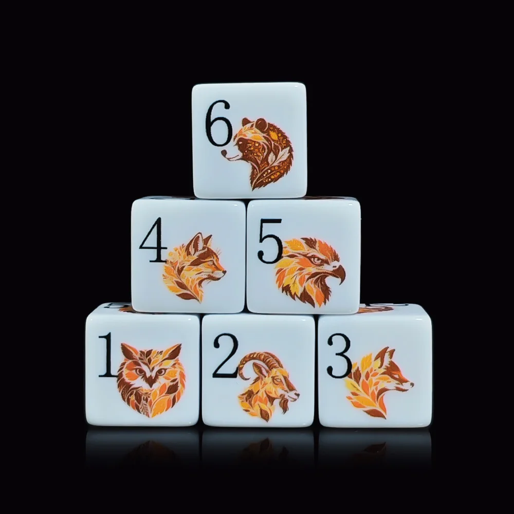 12 Stück 16 mm große Acryl-D6-Spielwürfel, bedruckter sechsseitiger Würfel mit Herbstblatt- und Waldtiermotiv für Tischspiele