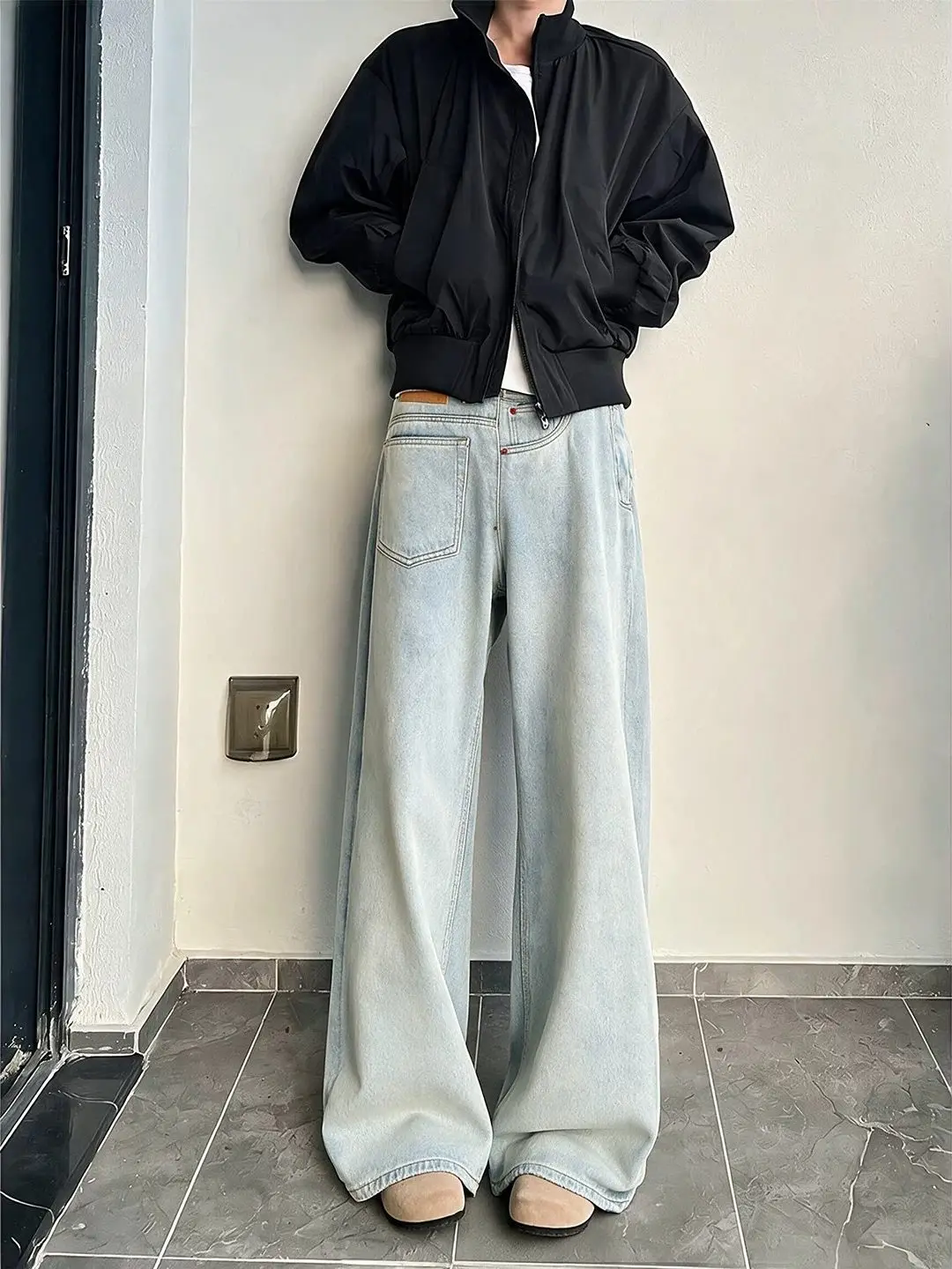 Light Blue Faded Jeans Men's Design Sense American Straight Leg Washed out Micro Flared Pants Workwear Counterfeit Position