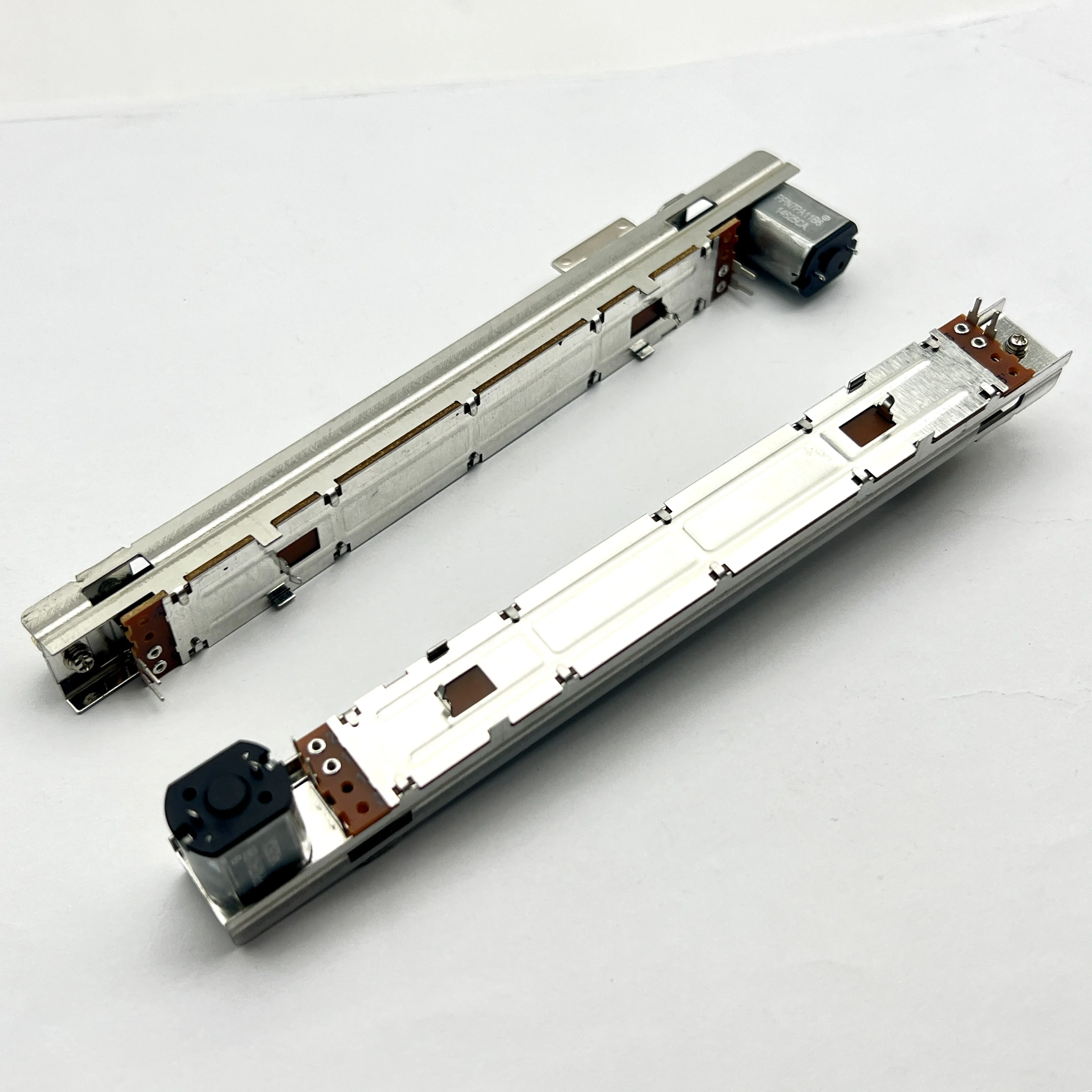 Solid State Logic UF8 1 piece original British SSL UF8 fader module desktop controller B10K 2+2