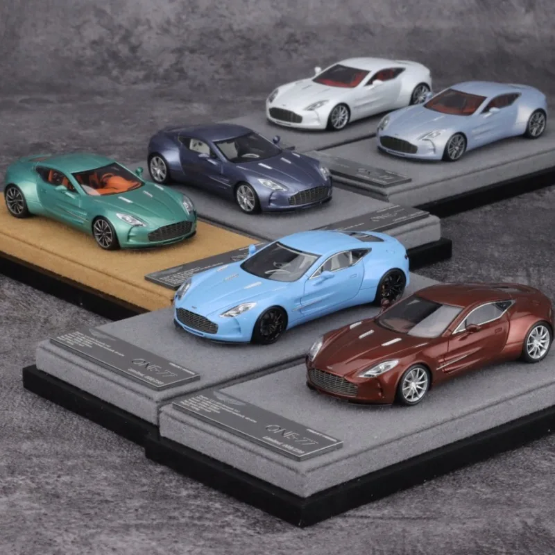 1:64 ONE 77 Four-color Limited Resin Miniature Replica Vehicle Model, Adult Decoration Item, Boys' Toy, Children's Birthday Gift