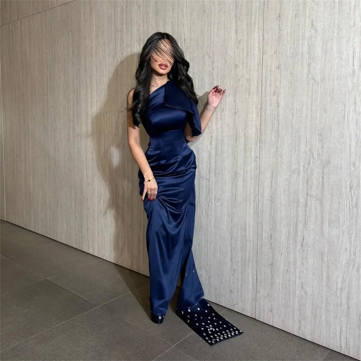 

Blue Slit Crystals Bespoke Occasion Gown Long Evening Dresses Pastrol Unisex Jersey Retro Dubai Saudi Arabic Prom Customized
