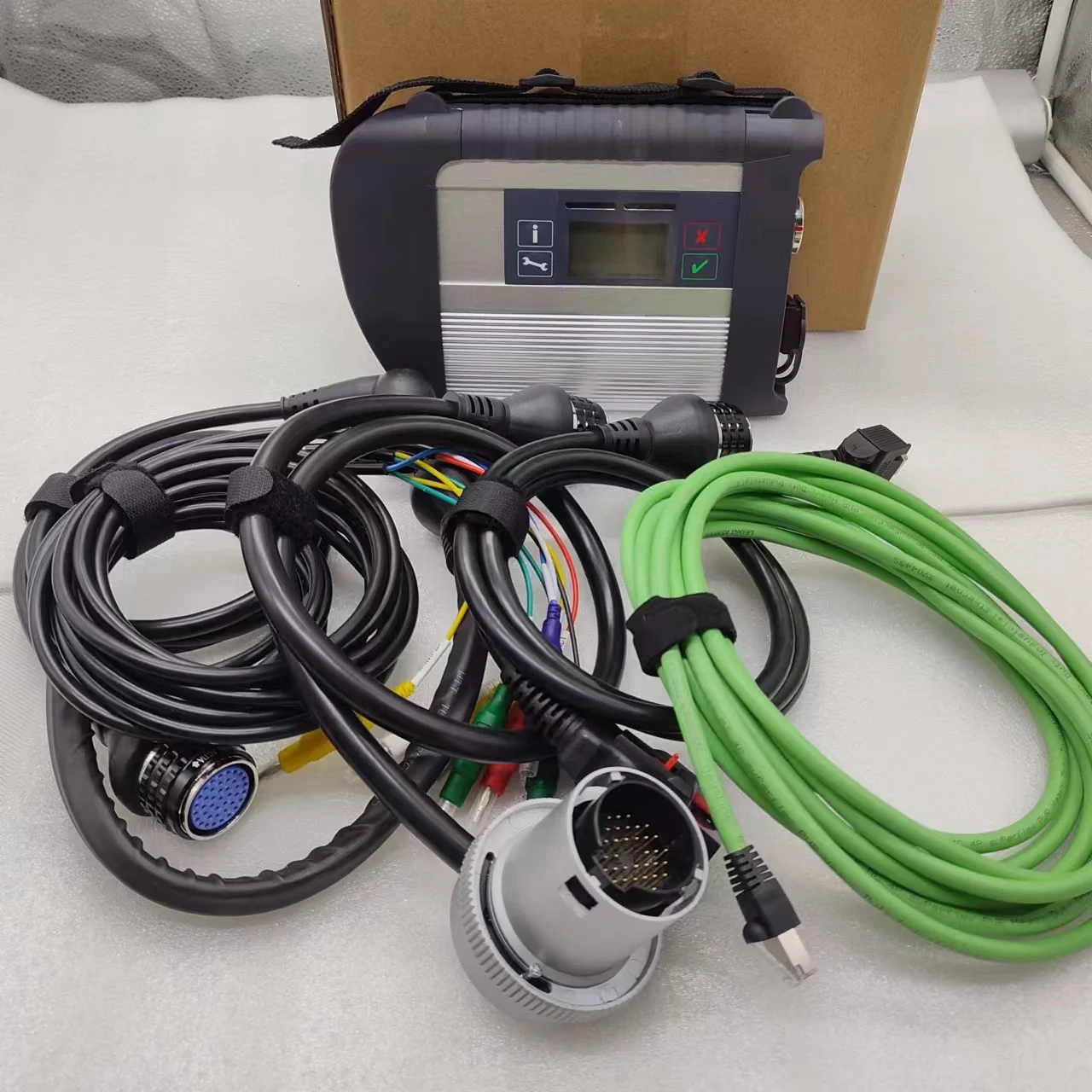 V2024.09 MB Star SD Connect C4 DOIP WIFI Compact Diagnosis Programming Tool for Mercedes