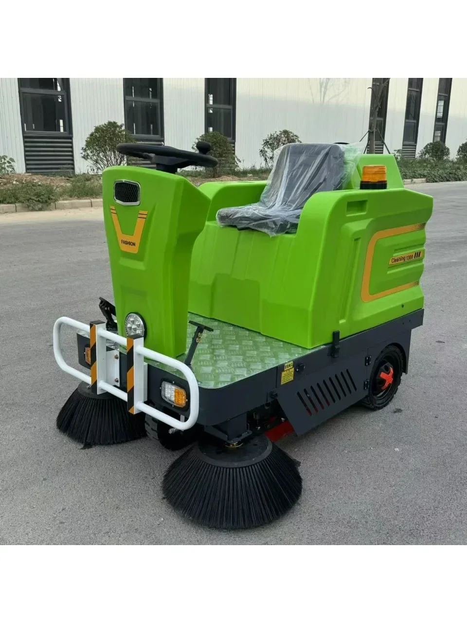 

S1350 Ride On Floor Sweeper Industrial Automatic Street Road Clean Sweeper With CE Certificate For Sale