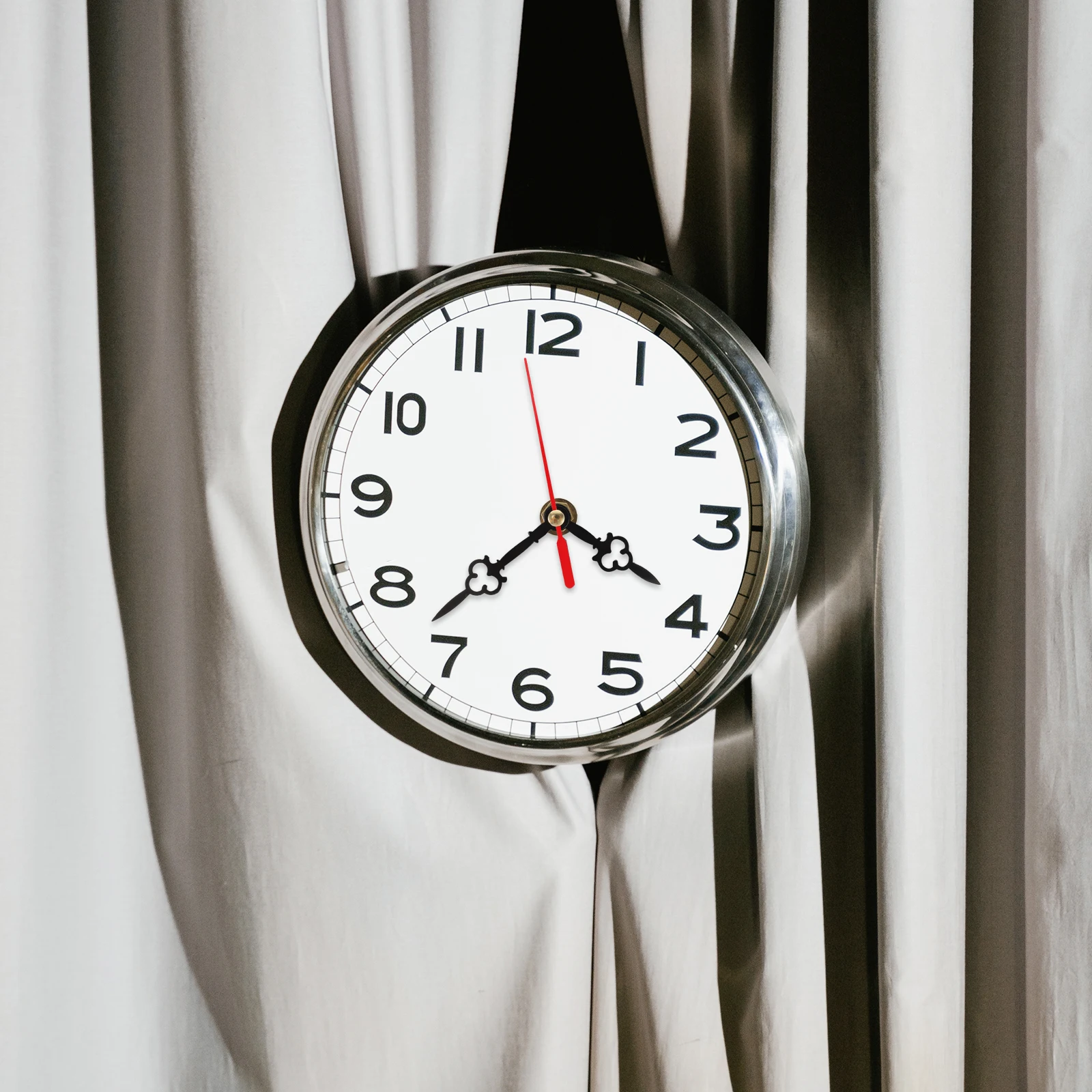 

1Set DIY Clock Kit with Motor Hands and Shaft Silent Quartz Clock Movement Replacement for Home Decor Repair Supplies