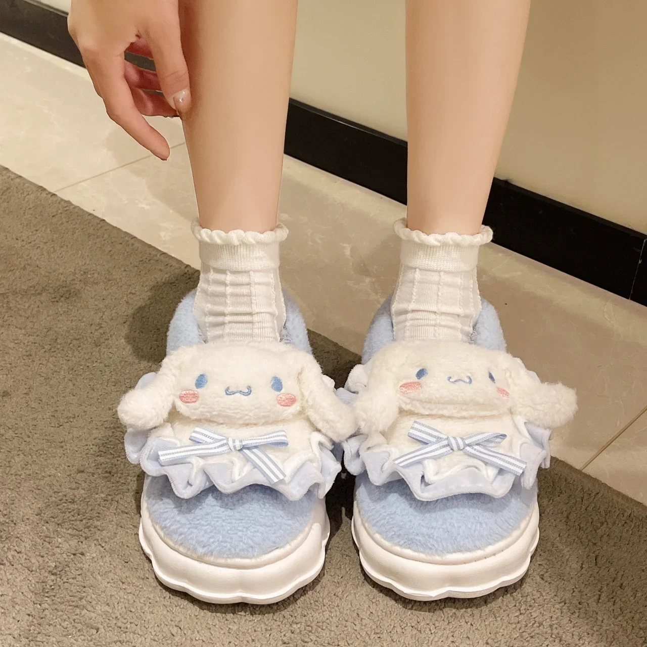 Kawaii Sanrio Hello Kitty Fuzzy Slipper Cinnamoroll Kuromi My Melody Women Winter Plush Non Slip Slippers Cute Home Flat Shoes