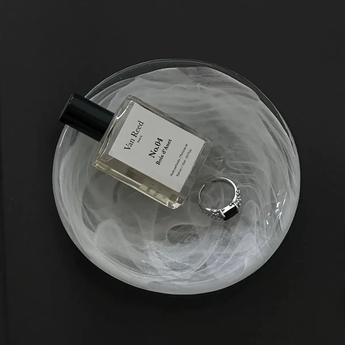 Milk Glass Round Bowl Jewelry Storage Tray Japanese Sipping Sauce Dish Dessert Dish Bow  Table  Decorayion