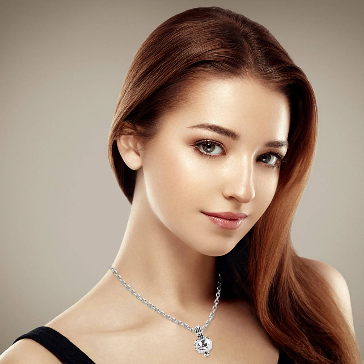 

1pc Hollow Out Pumpkin Pendant Necklace Unique Decorative Pumpkin Pendants Jewelry Gift For Birthday Valentine Accessories