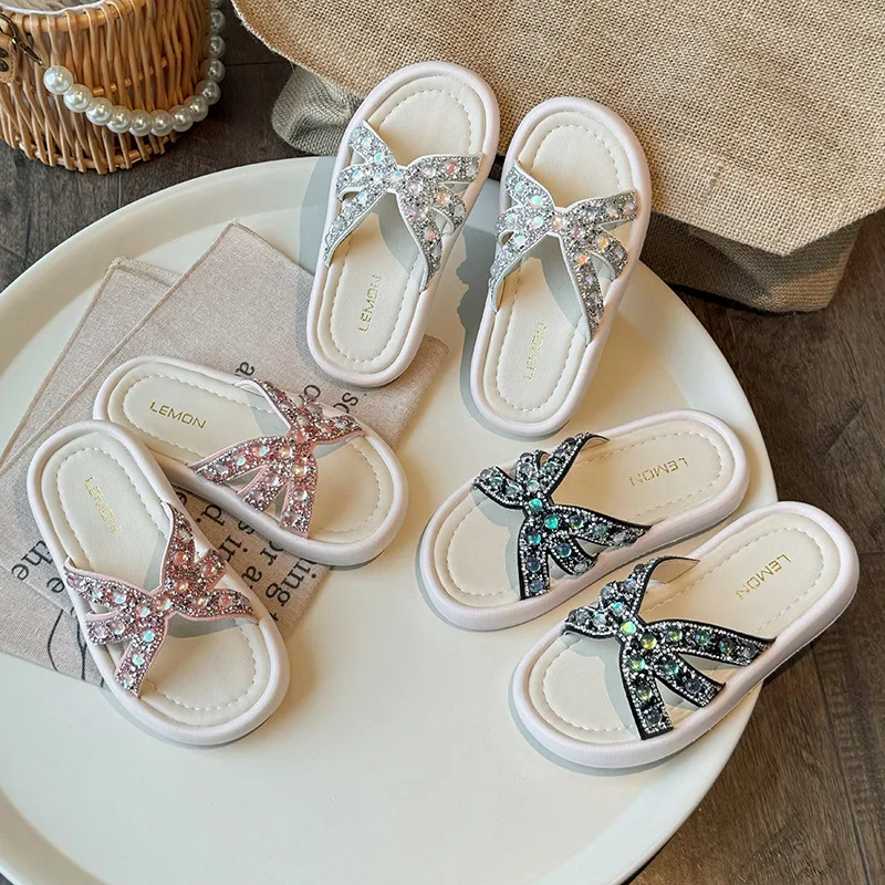 Children Slippers Outdoors 2024 New Girls Fashion Princess Beach Shoes with Shiny Rhinestone Kids Versatile Sandals for Vacation