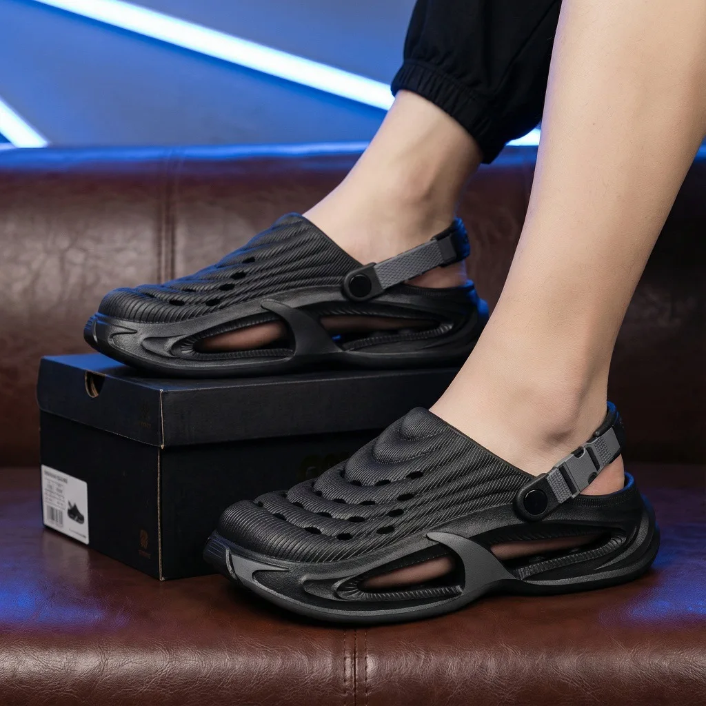 Neue Lochschuhe für Herren im Sommer, dicksohlig, rutschfest, atmungsaktive Fahrersandalen, langlebige und modische Strandschuhe. – Detail 14