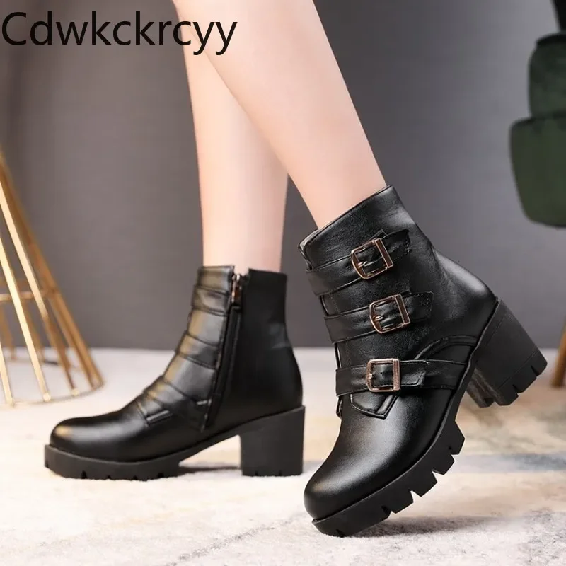 winter The New fashion Round head Thick bottom boots British style Handsome Plus velvet Keep warm High heel Women boots