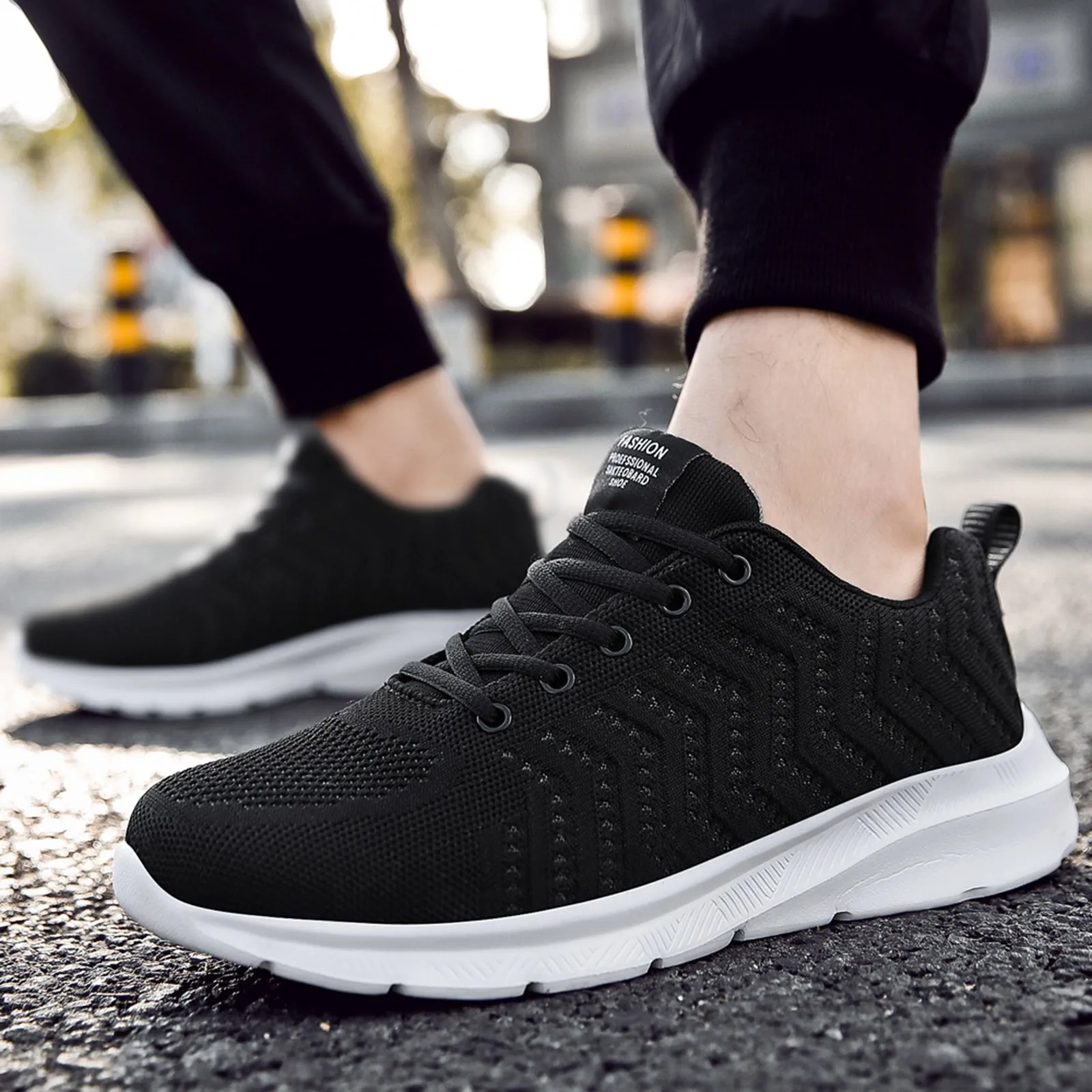 

Черные нескользящие женские кроссовки: модные, легкие, дышащие, для бега, повседневной носки и путешествий, удобные рабочие туфли