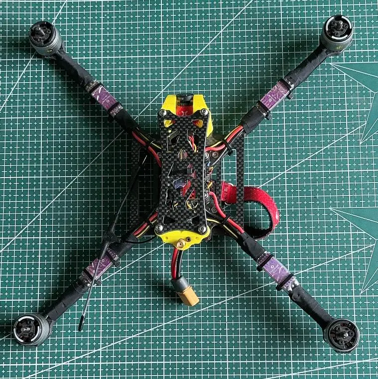 7INCH FPV Racing Car PNP Matek F405 FC w/ PDB, 36A ESC, Mavic Pro Motors, Foxeer Arrow 5 1.7mm Lens, Tank VTX, TBS Nano RX