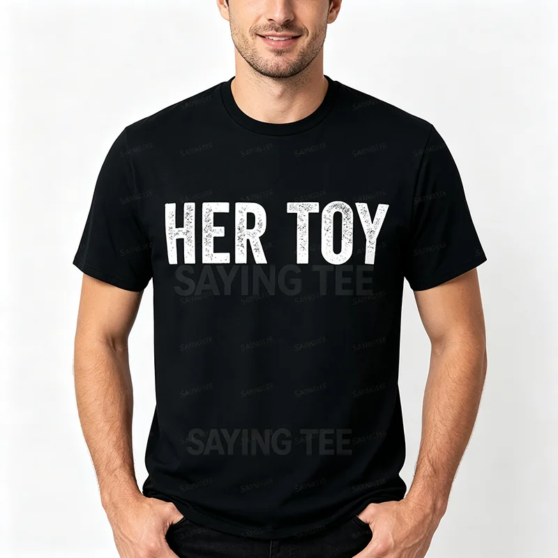 Her Toy Lustiges BDSM FemDom Munch T-Shirt, Submissive T-Shirt, Y2k Persönlichkeit, Munch- oder Kink-Party-Bekleidung, Witziges Sarkastisches Spruch-T-Shirt – Detail 6
