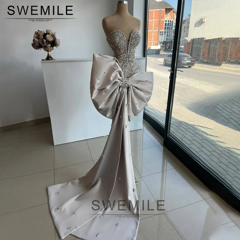 

SWEMILE Customized Full Diamond Short Evening Dresses With Big Bow 2025 Elegant Dubai Strapless Mini Prom Gowns Cocktail Dress
