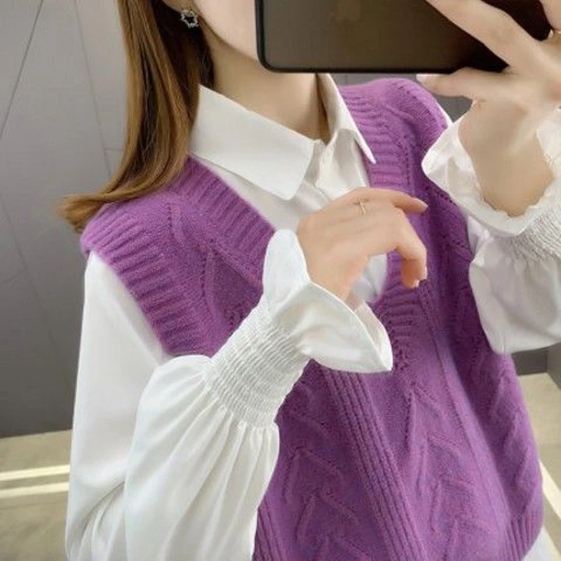 2024 New Sweater Women\'s Knitted Vest Fashion Knitted Jacket Fashionable Loose Sleeveless Sweater Korean Style