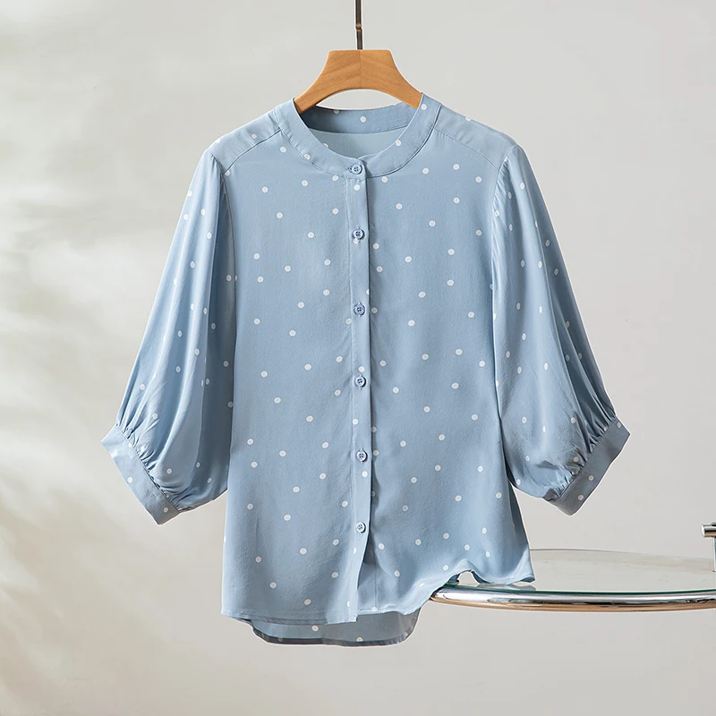 

100% Mulberry Silk Crepe Silk Women Blouse Loose Type Blue Small Dots Button Down Half Sleeve Top Shirt Summer QQ034