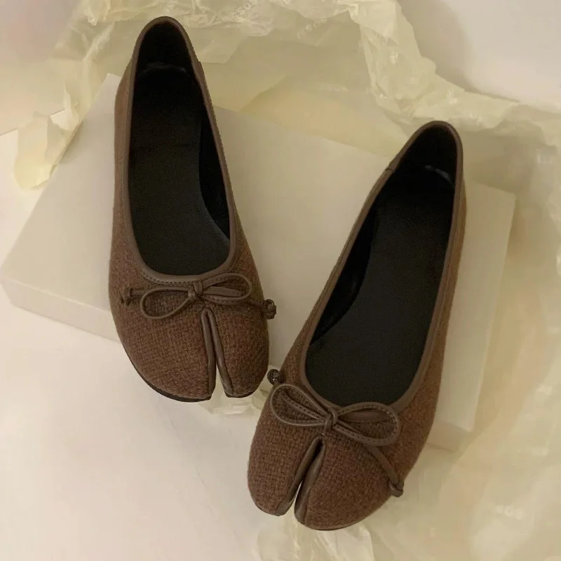 

IPPEUM Tabis Ballet Flats Brown Bailarinas De Mujer Split Toe Mary Jane Shoes