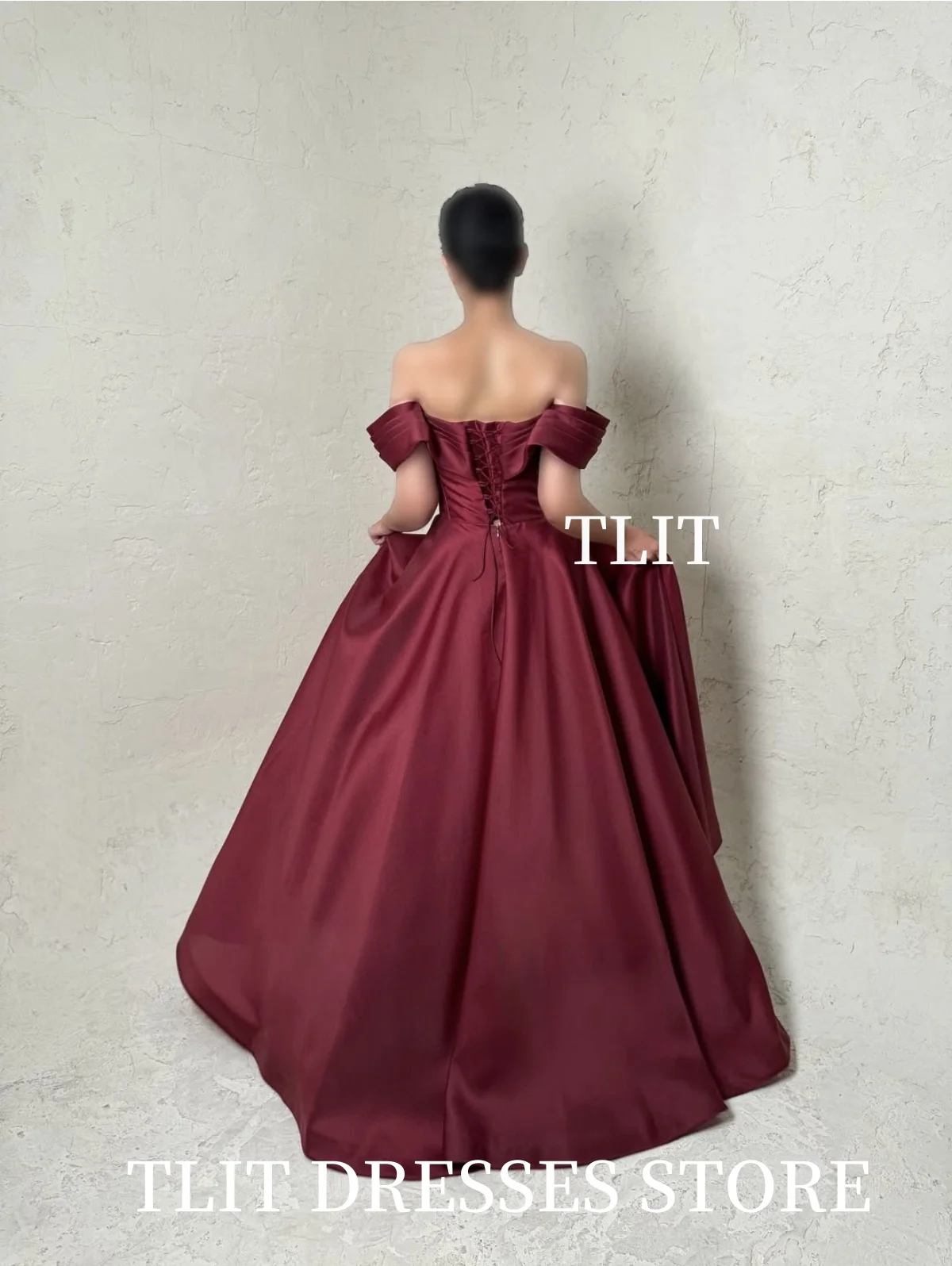 فساتين سهرة من الساتان والحرير باللون الأزرق الداكن من TLIT بدون حمالات فساتين حفلات مخصصة للحفلات مخصصة فيستدوس دي فييستا