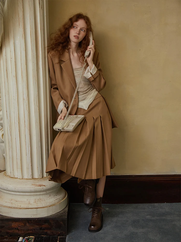 

ChillCozy Toulouse Woolen Suit Set A-Line Pleated Ensemble Premium Spun Australian Wool Fashionable Women's Clothing