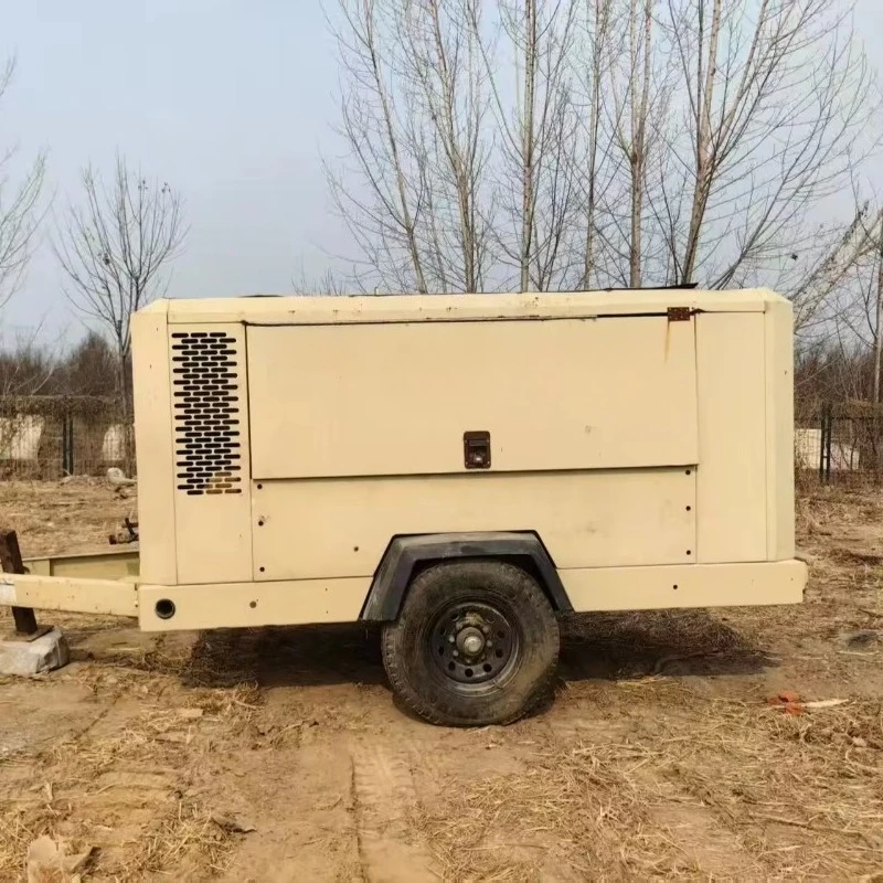 Portable Diesel Screw Air Compressor 4 Wheel Heavy Duty Mobile Airpump For Construction Mining Drilling Sandblasting Stations