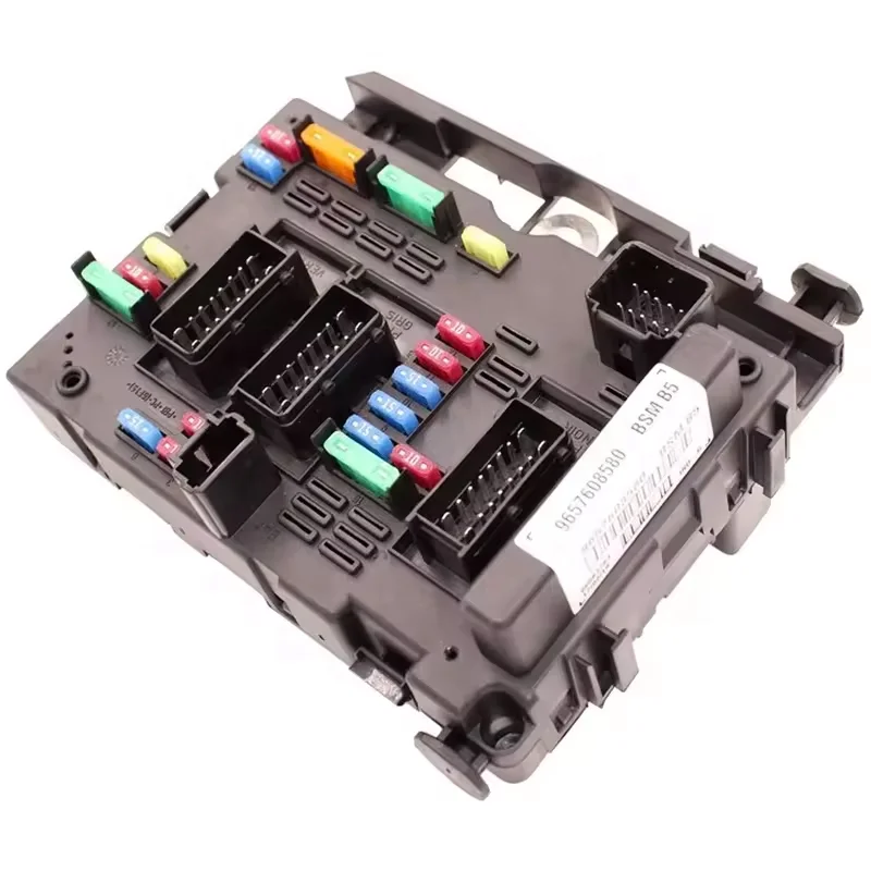 Automotive Parts Fuse Box 9650618280 9657608580 for Citroen C3 C5 C8 Peu geot 206 307 406 807