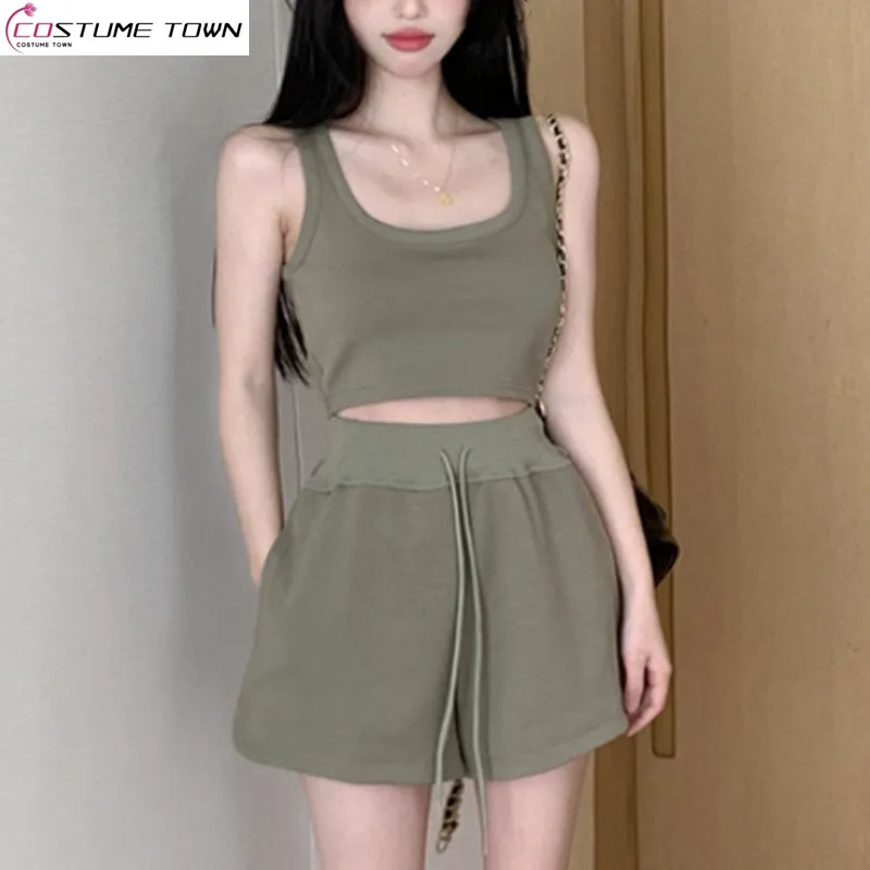 

Spring and summer new fashionable women's short vest+shorts casual sports two-piece set