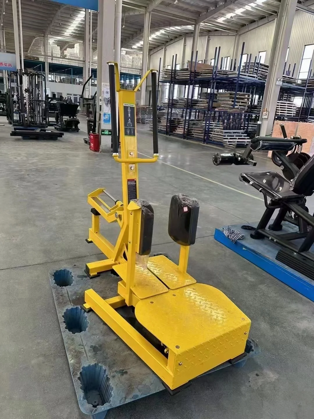 

Plate Loaded Commercial Gym Fitness Equipment SZMC92 Standing Abductor Machine for Sale