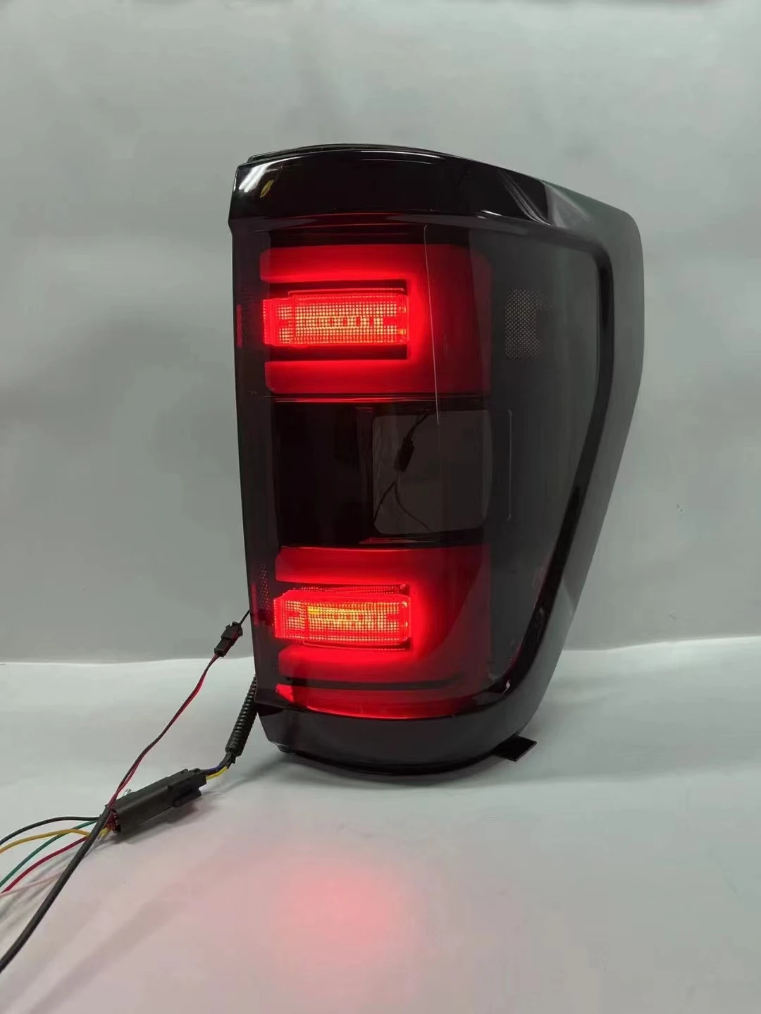 Lanterna traseira LED para F150 2021 2022 Lâmpada traseira traseira para F150 XLT 2021