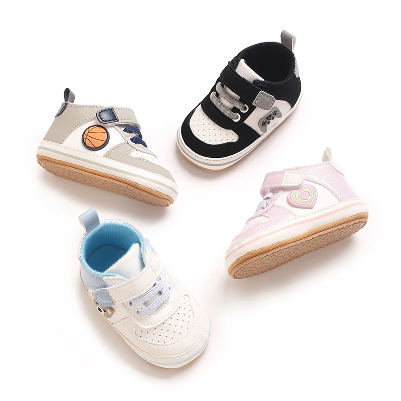 Modische koreanische Version von Sportschuhen für Herren und Damen, für den Innenbereich, weiche Gummisohle, rutschfeste Vorderschuhe, 0–18 Monate, Babyschuhe