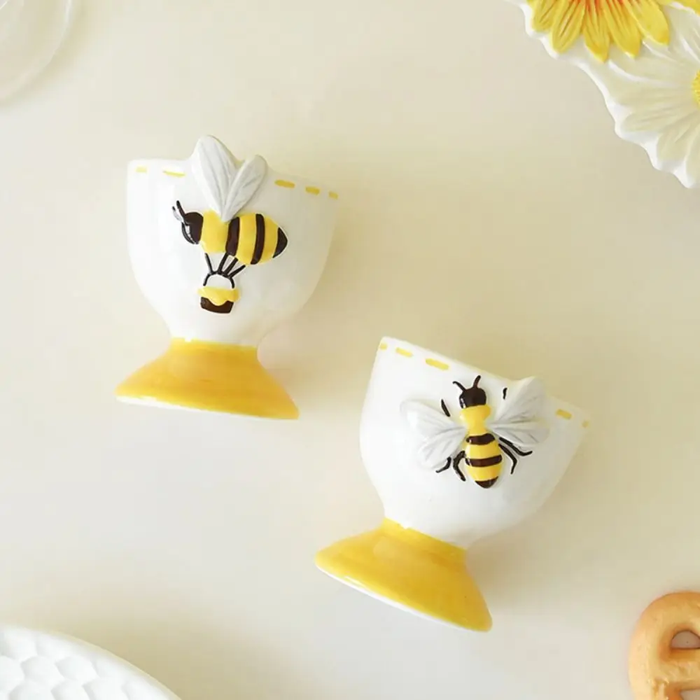 Funny Ceramic Egg Holder 3D Rabbit Bee Cartoon Egg Cup Table Centerpieces Thermostability Steamed Egg Cup New Home Gift