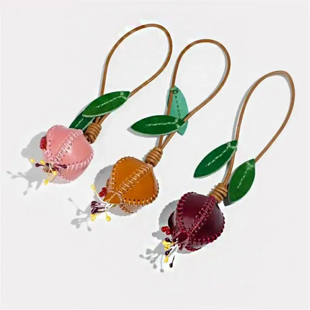 Trendy Hanger Pomegranate Fruit Pendant Car Keyring Handmade Leather Keychain Cartoon Creative Bag Pendant Women