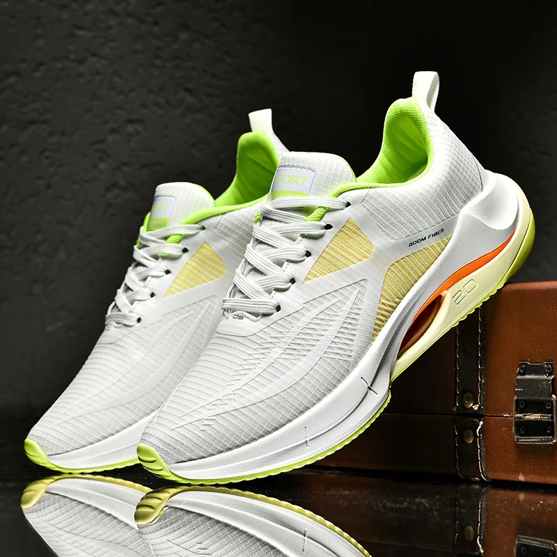 

2025New Comfortable Casual Fashion Couple Style Ultra-light Running Shoes36-45High-quality Couple's Sports Shoes